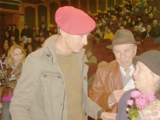 Vârstnicii din Constanţa, premiaţi de Mazăre: 